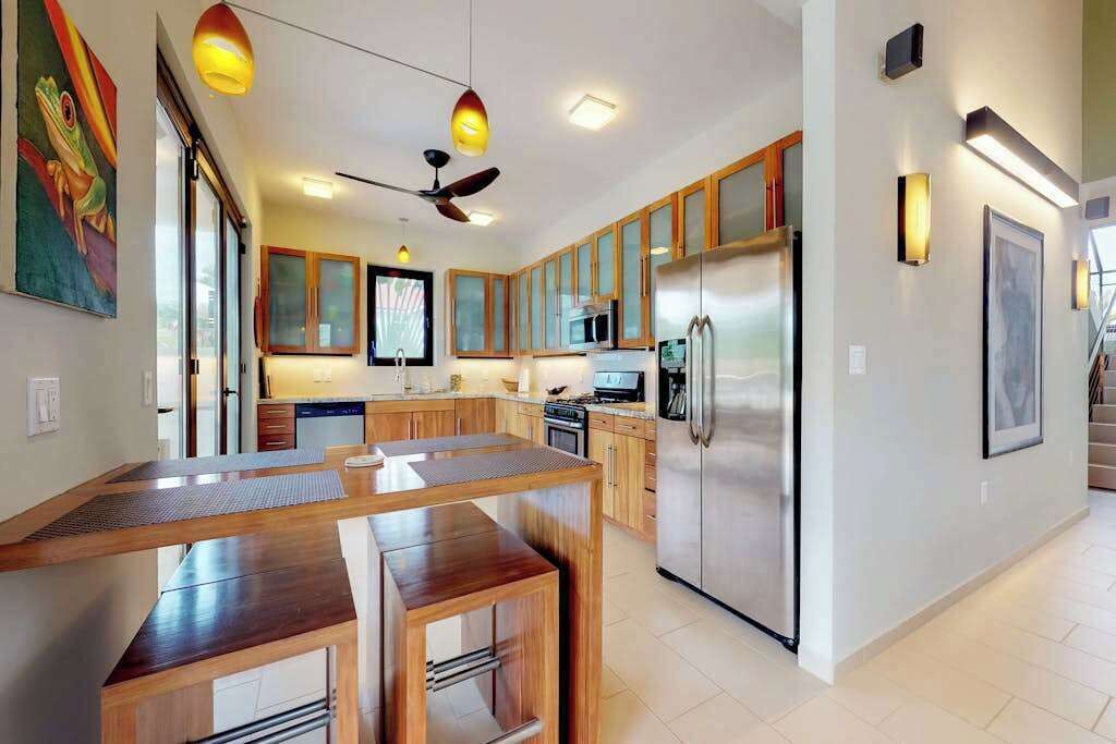 Photo of Kitchen in Caribbean Way