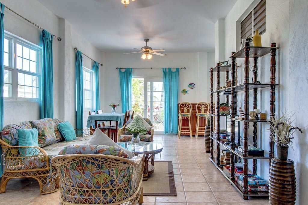Photo of Livingroom in Boca Ciega