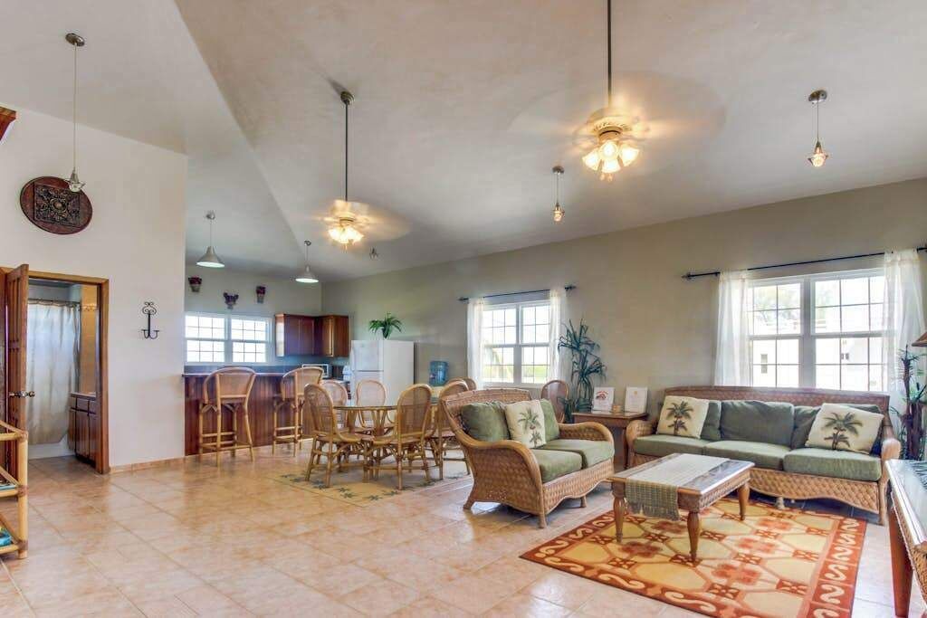 Photo of Livingroom in Boca Ciega