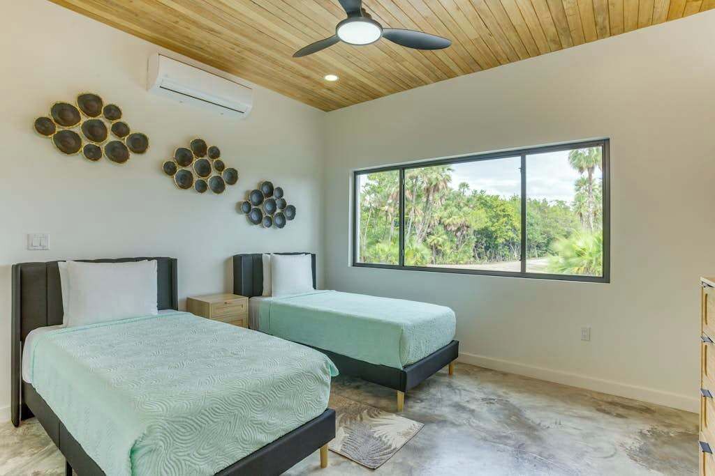 Photo of Bedroom in Cocoplum