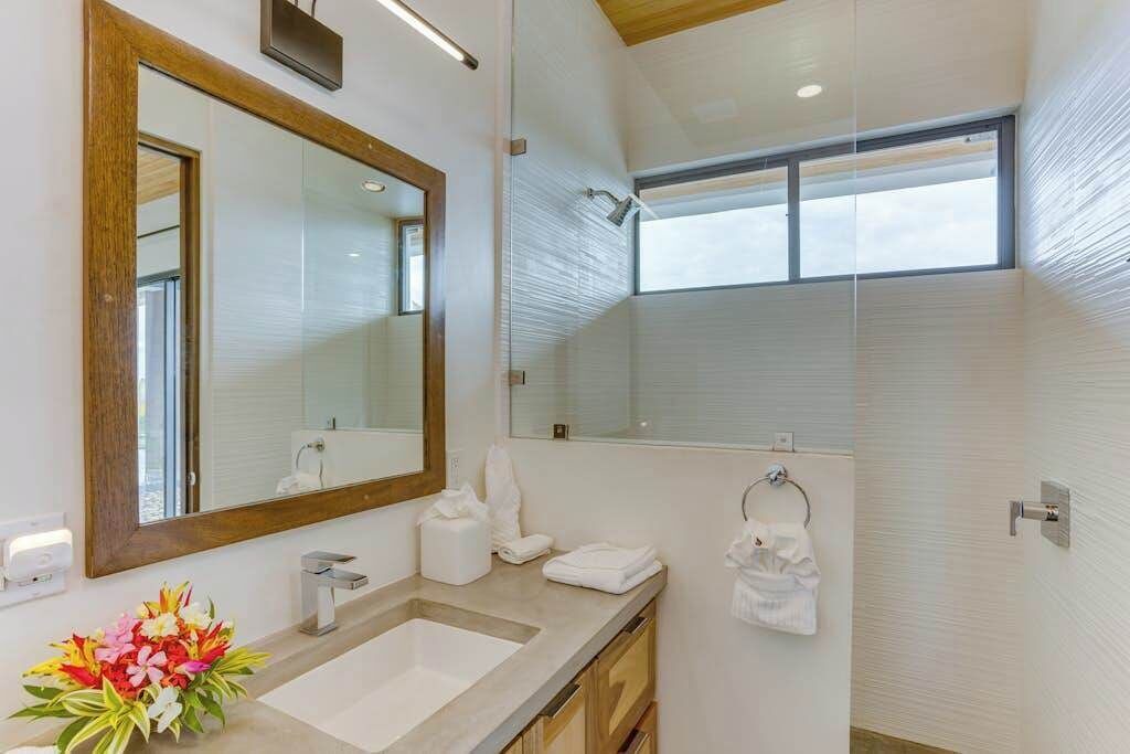Photo of Bathroom in Cocoplum