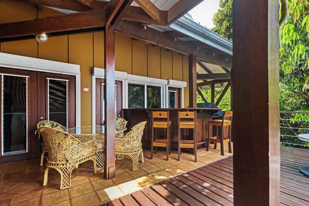 Photo of Outdoor in Caribbean Way