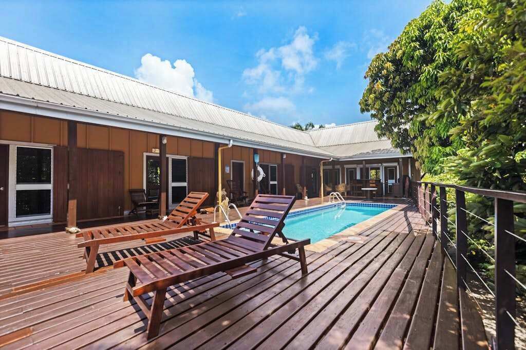 Photo of Outdoor in Caribbean Way