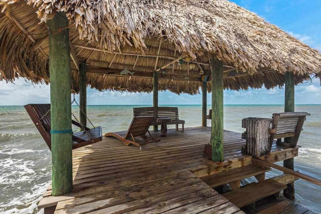 Photo of Outdoor in Caribbean Way