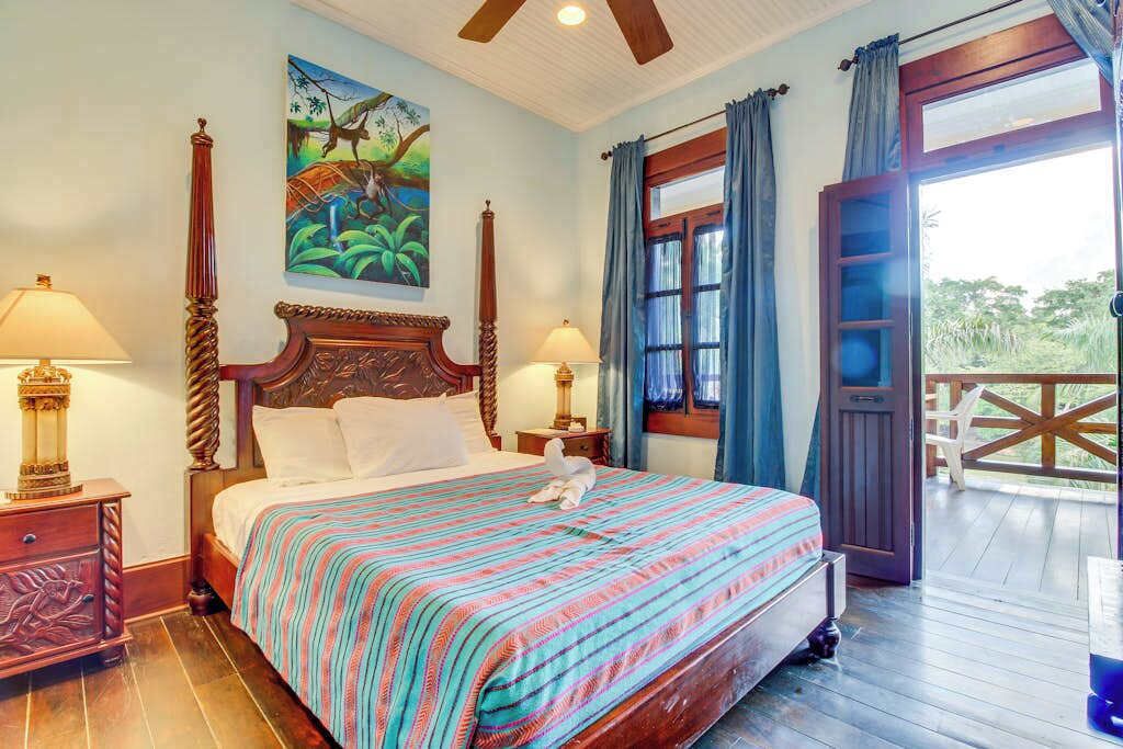 Photo of Bedroom in Bullet Tree Falls