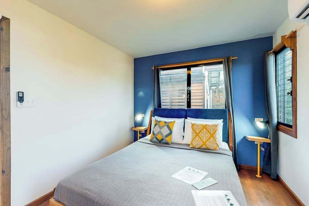 Photo of Bedroom in Surfside