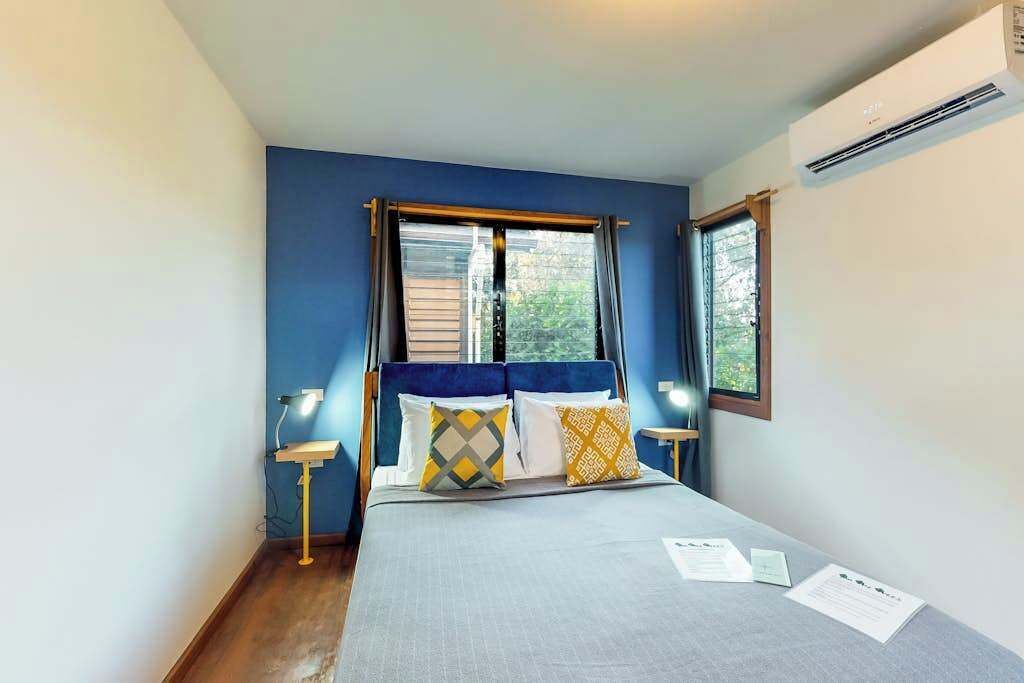 Photo of Bedroom in Surfside