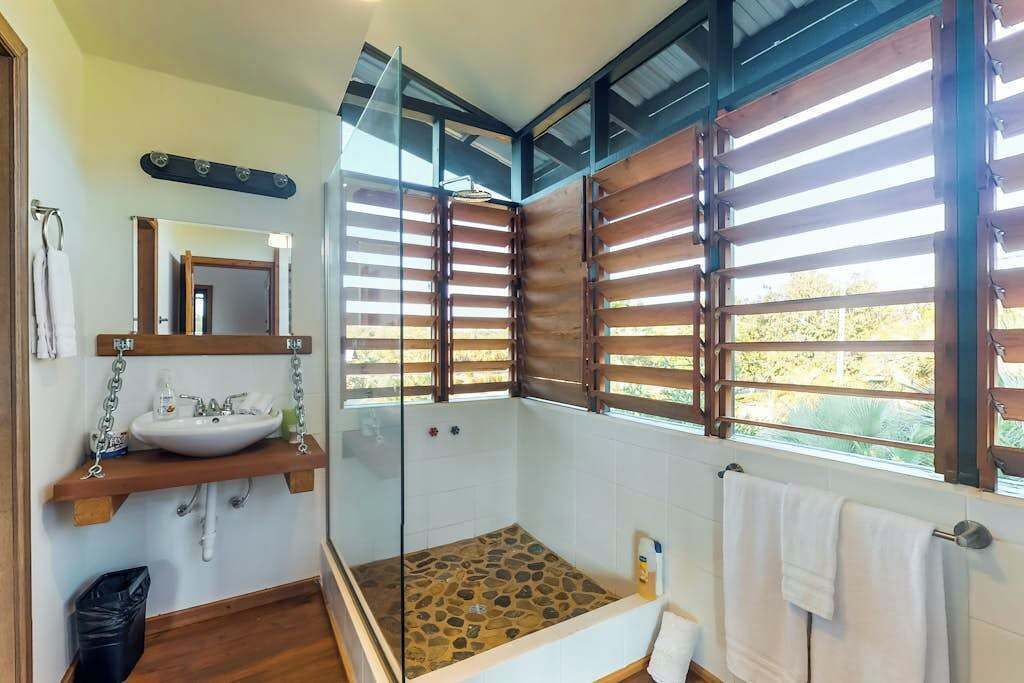 Photo of Bathroom in Surfside