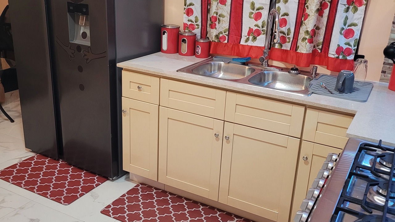 Photo of Kitchen in Stewart Town