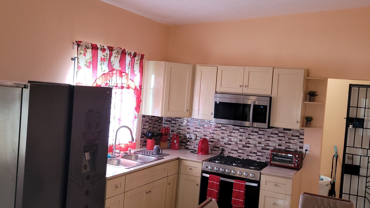 Photo of Kitchen in Stewart Town