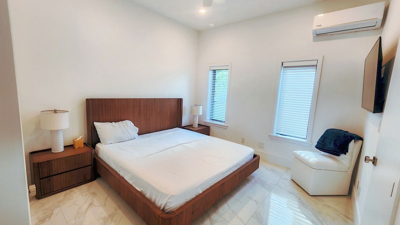 Photo of Bedroom in Bell Channel Bay