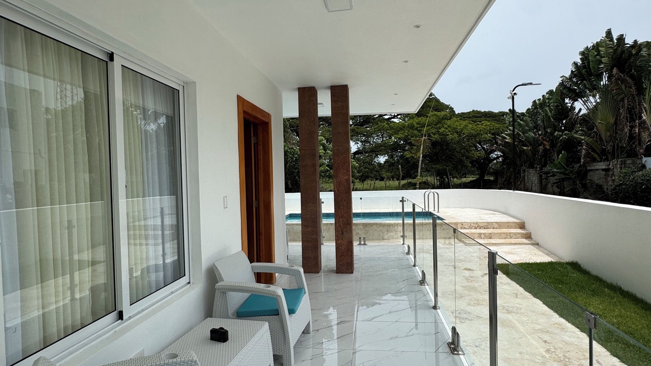 Photo of Patio Balcony in Los Brazos