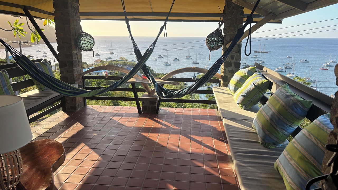 Photo of Patio Balcony in Friendship Bay