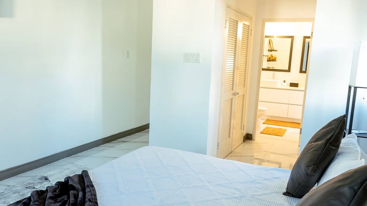 Photo of Bedroom in IronShore Estates