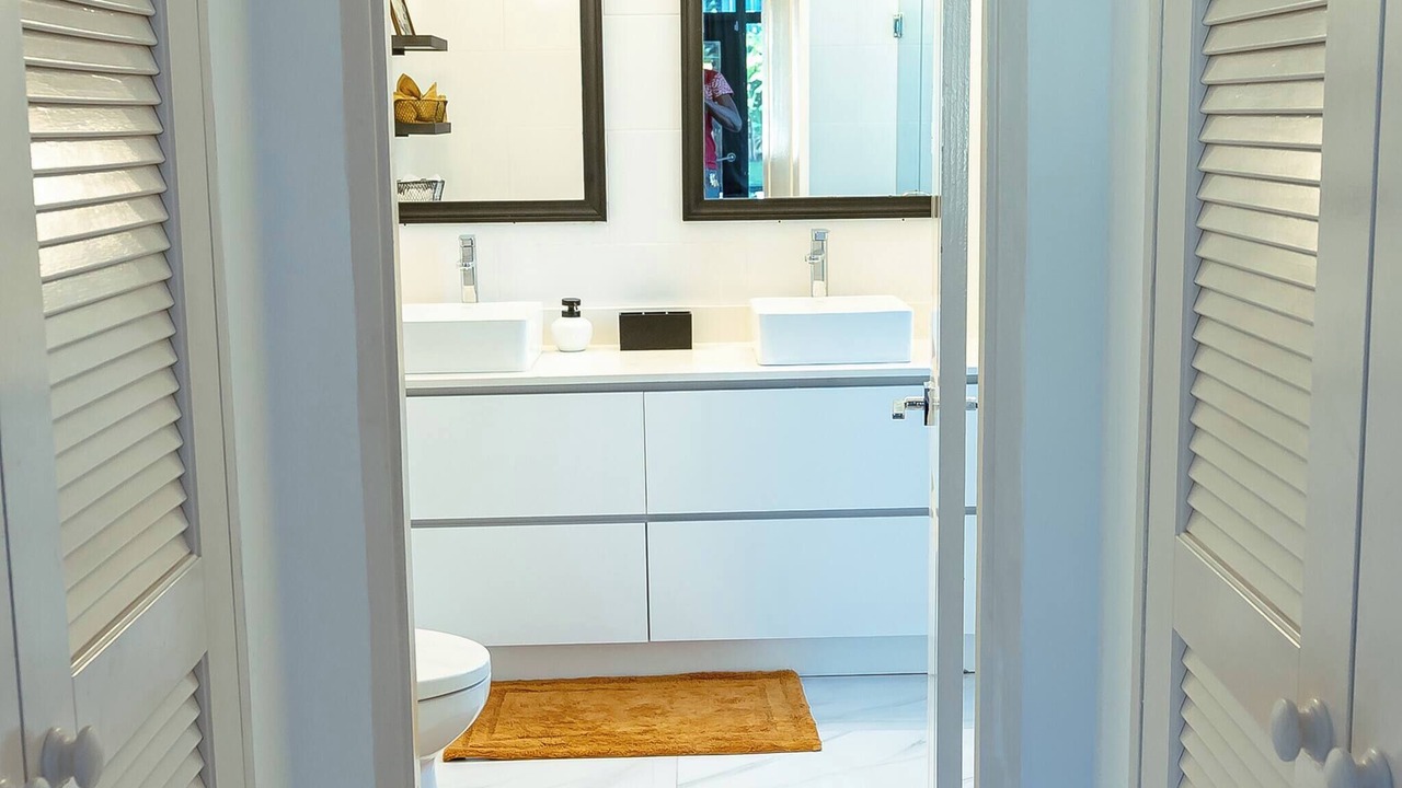 Photo of Bathroom in IronShore Estates