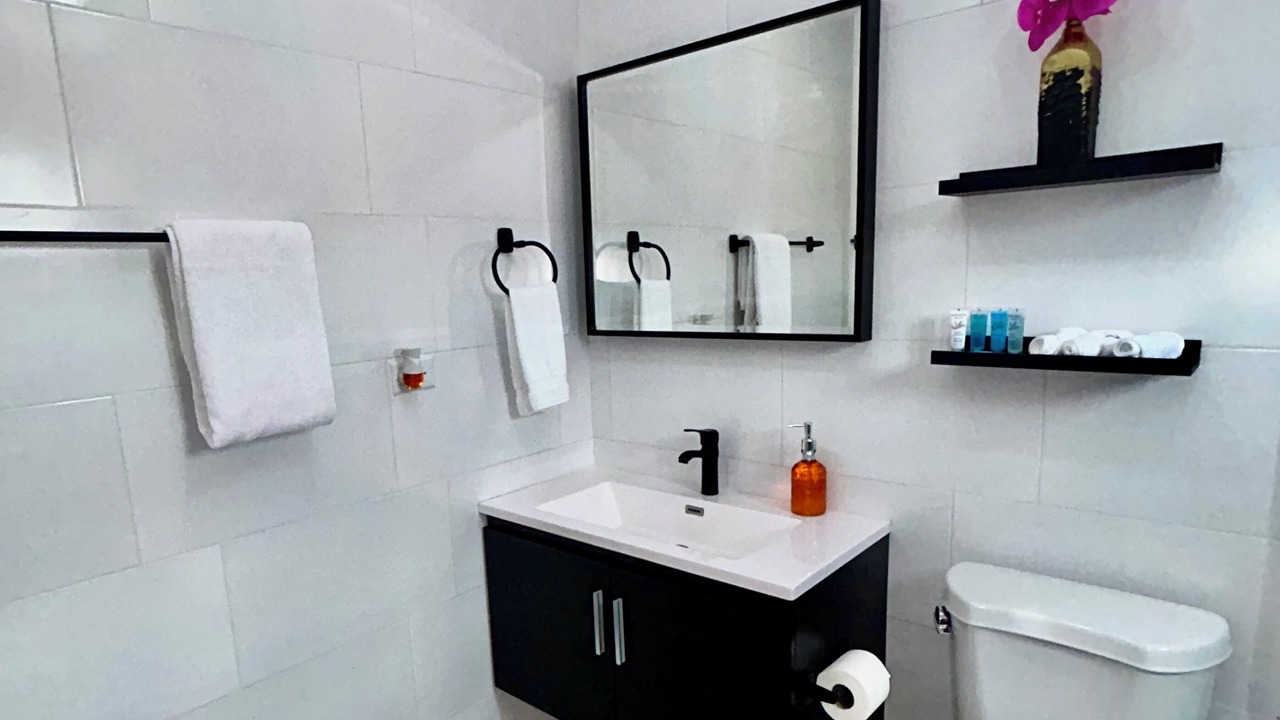 Photo of Bathroom in Barbican