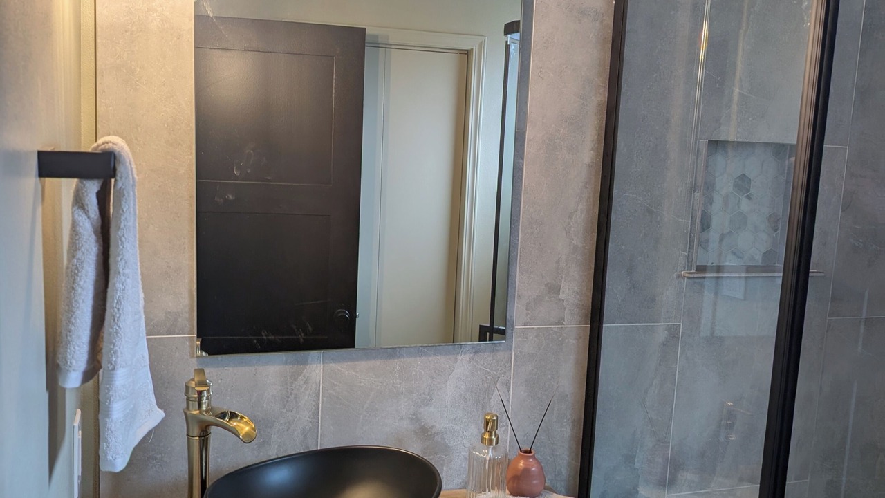 Photo of Bathroom in Silverton