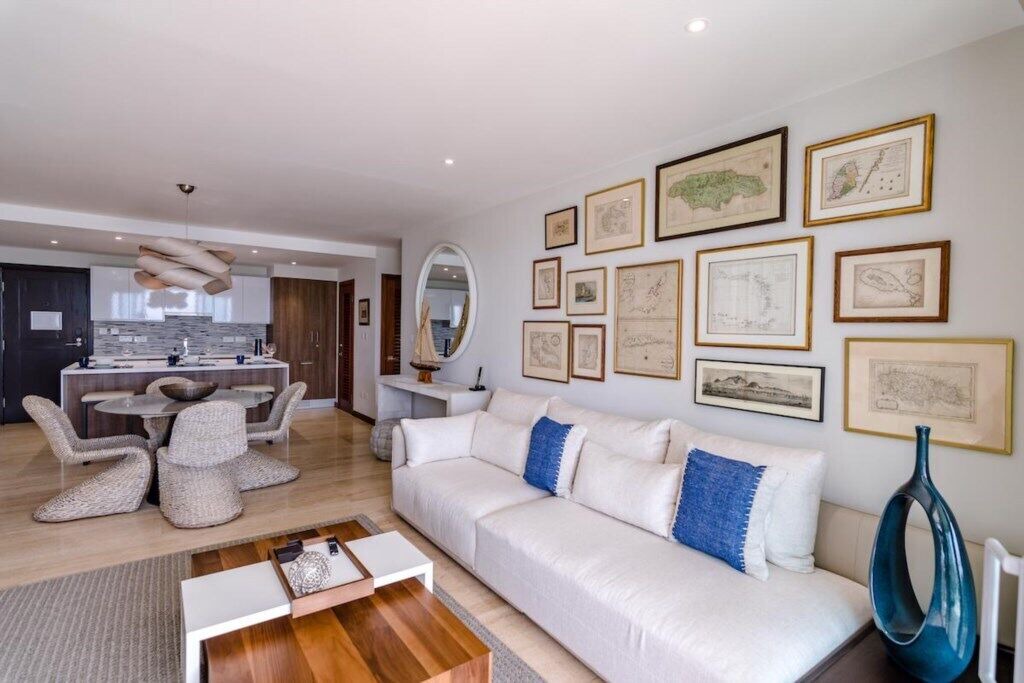 Photo of Livingroom in Calivigny