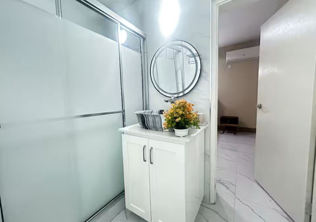 Photo of Bathroom in Saint Andrew