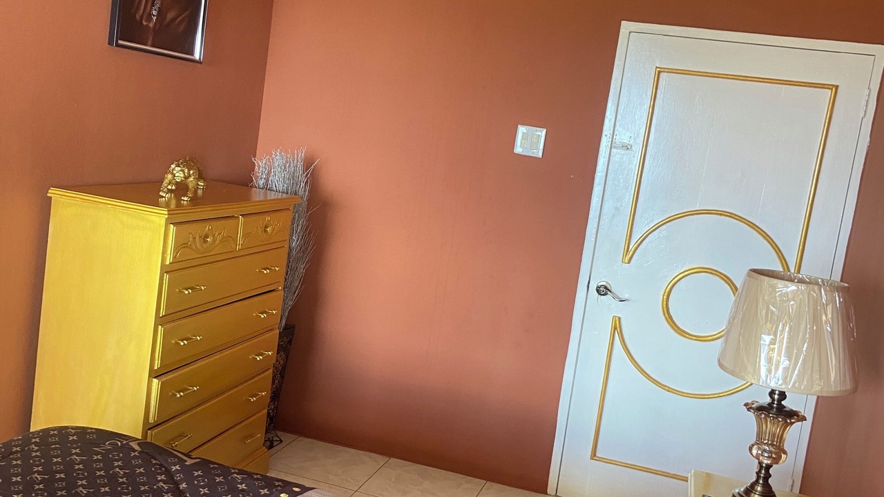 Photo of Bedroom in Tower Isle
