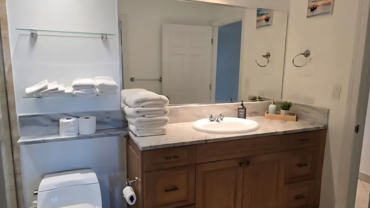 Photo of Bathroom in The Bight