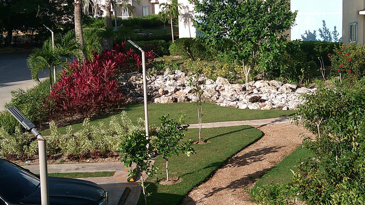 Photo of Outdoor in Veron