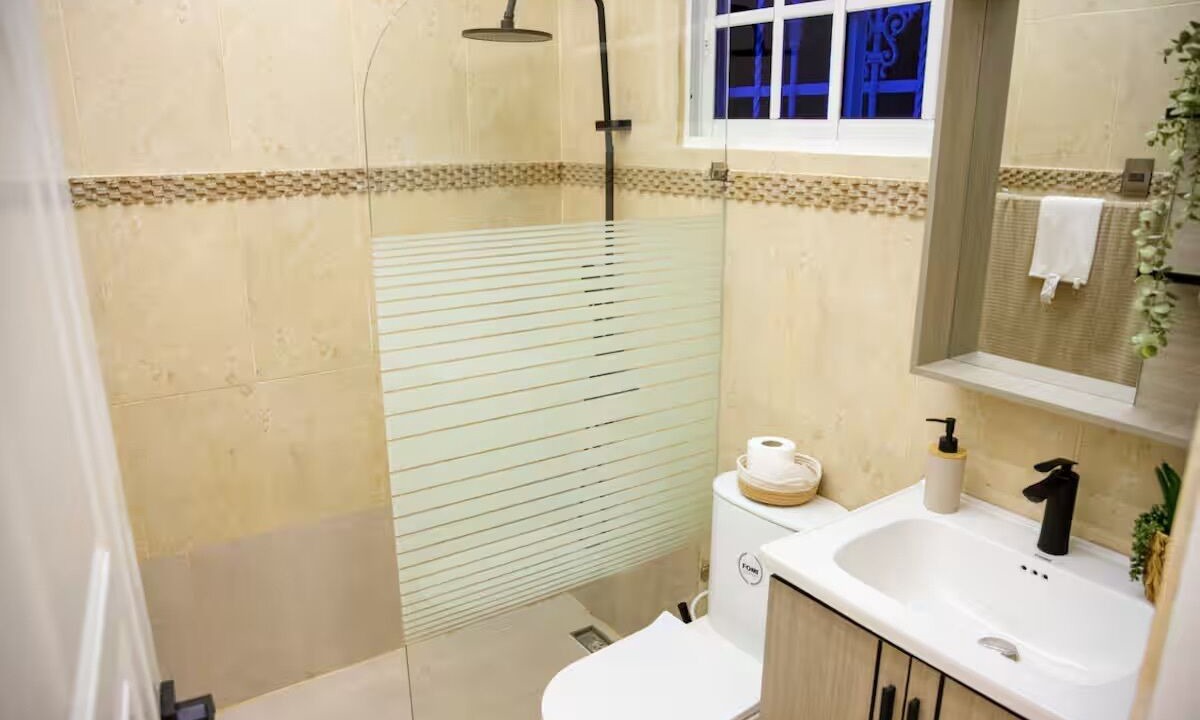 Photo of Bathroom in Bani