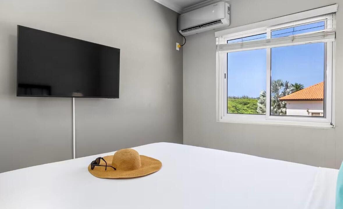 Photo of Bedroom in Opal