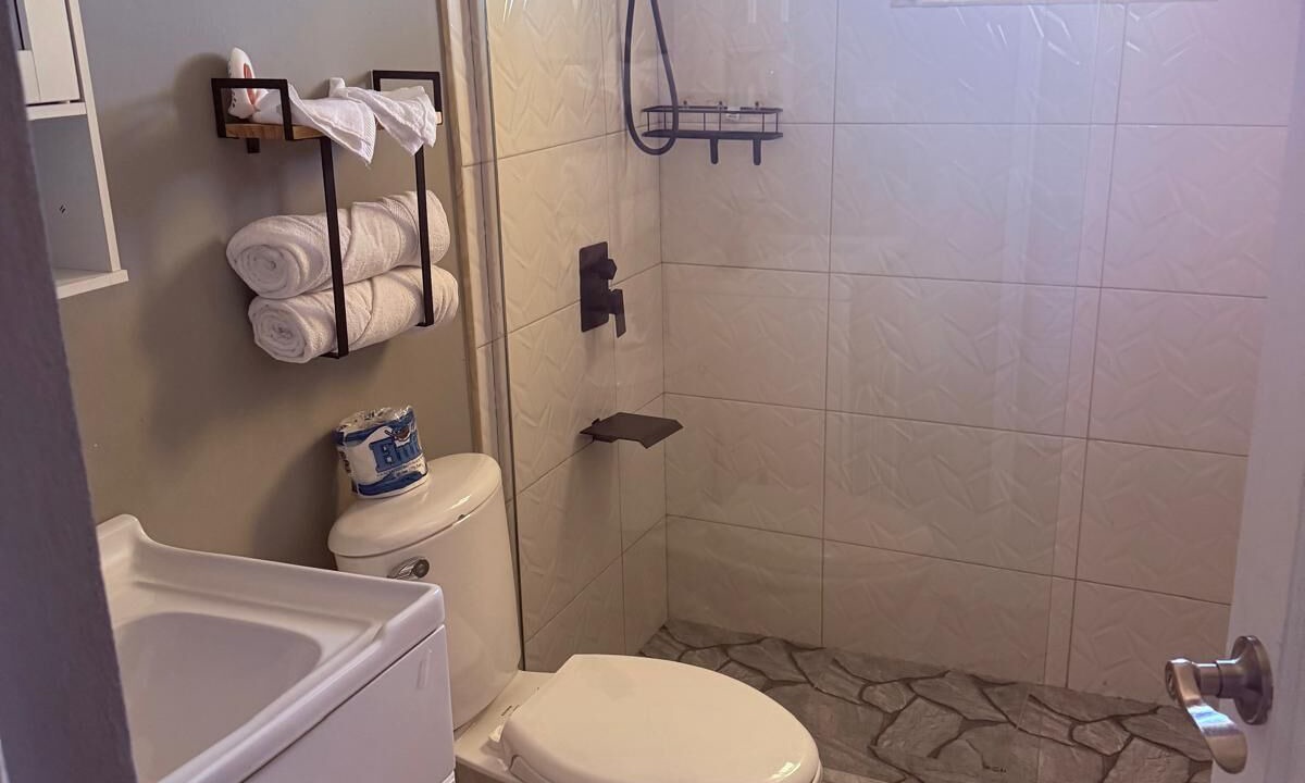 Photo of Bathroom in Discovery Bay