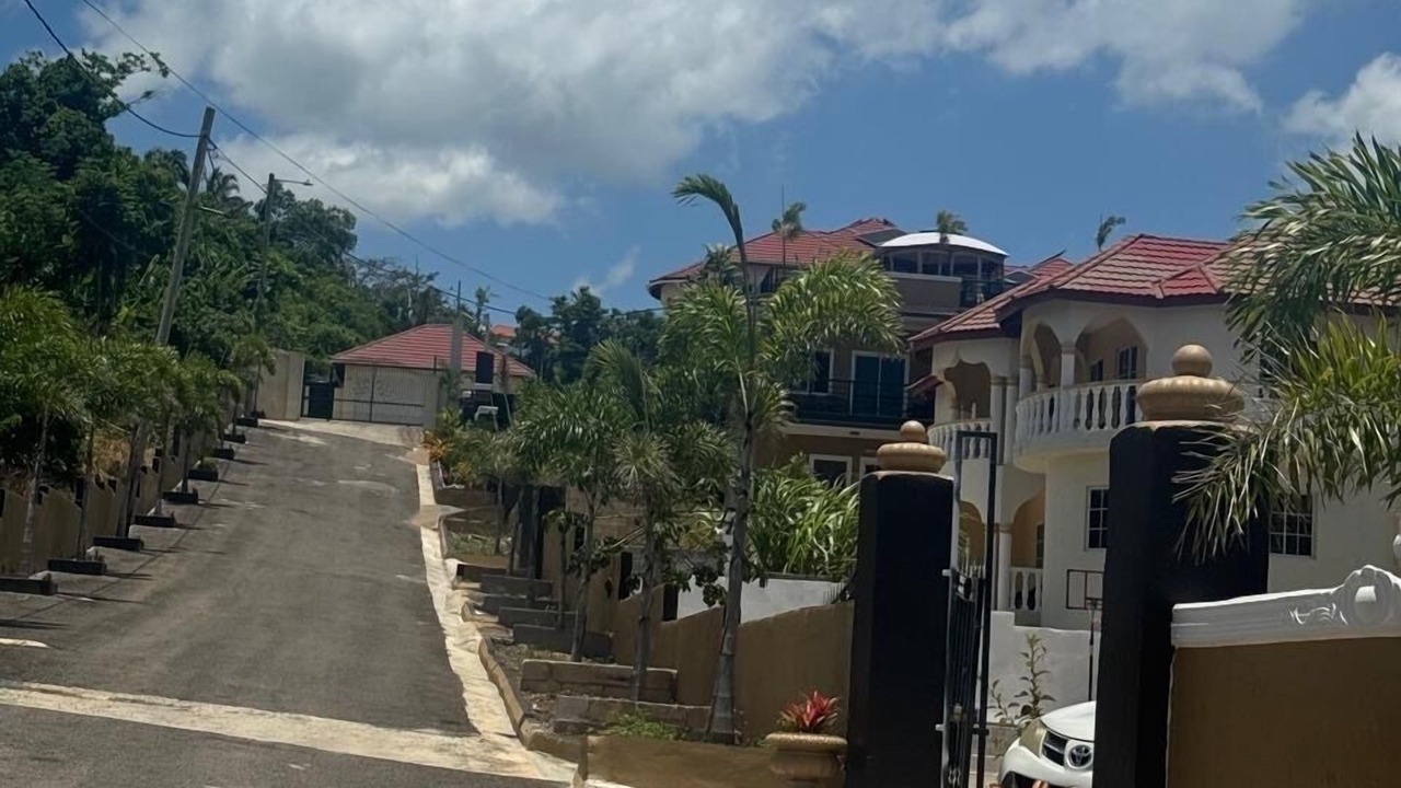 Photo of Outdoor in Stewart Town