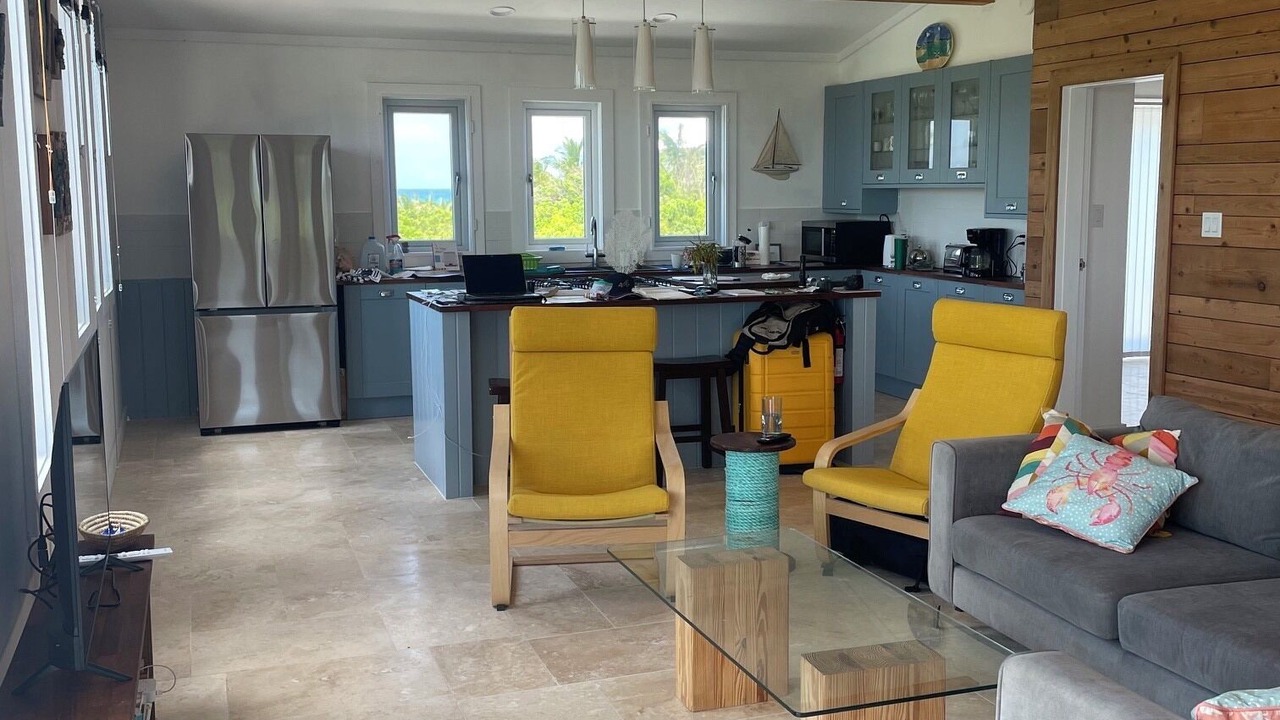 Photo of Livingroom in Hope Town