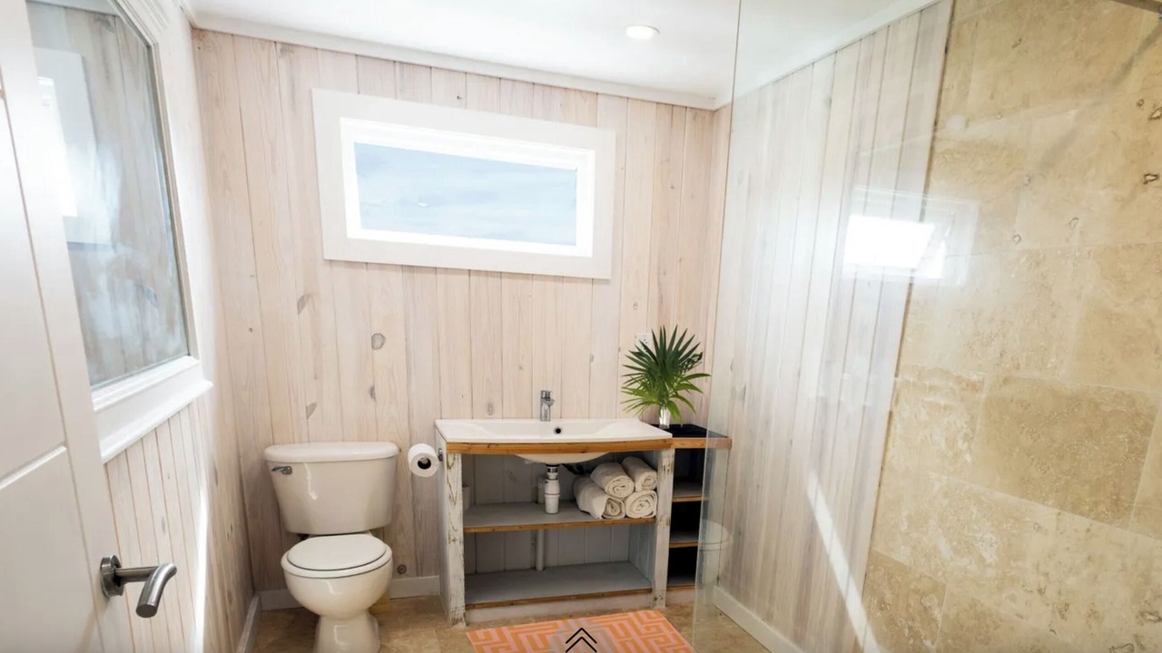 Photo of Bathroom in Hope Town