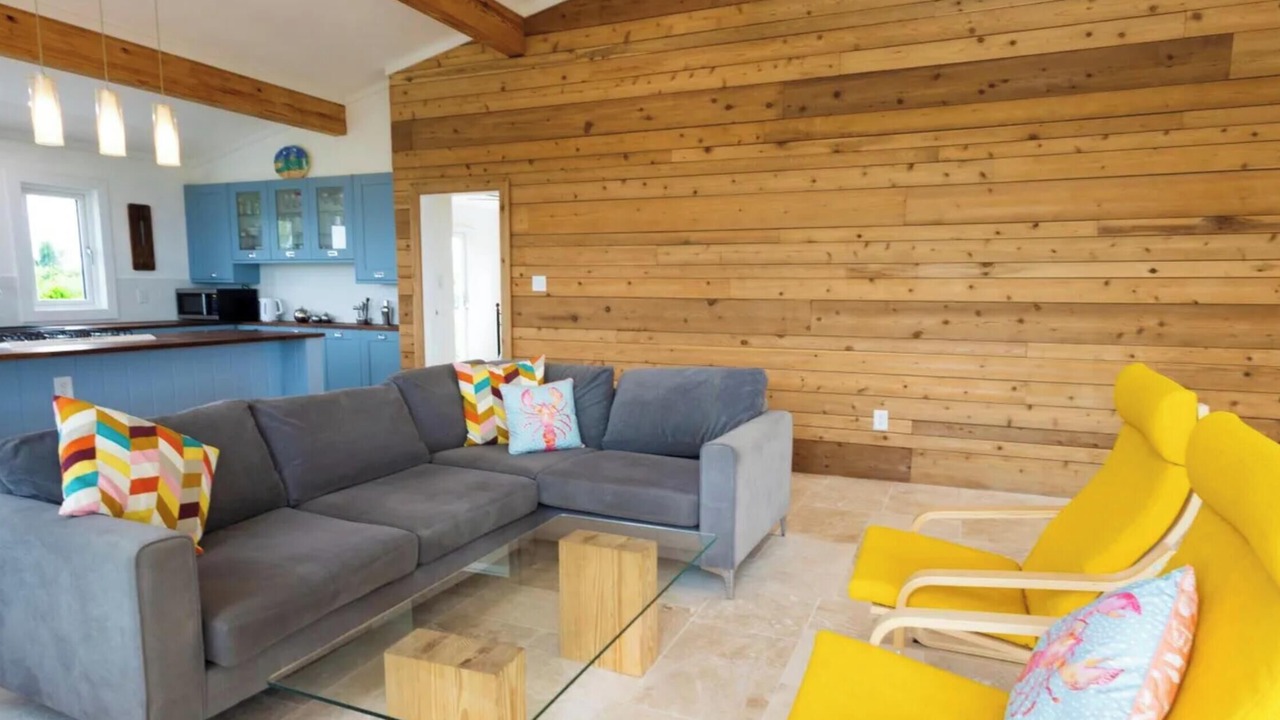 Photo of Livingroom in Hope Town