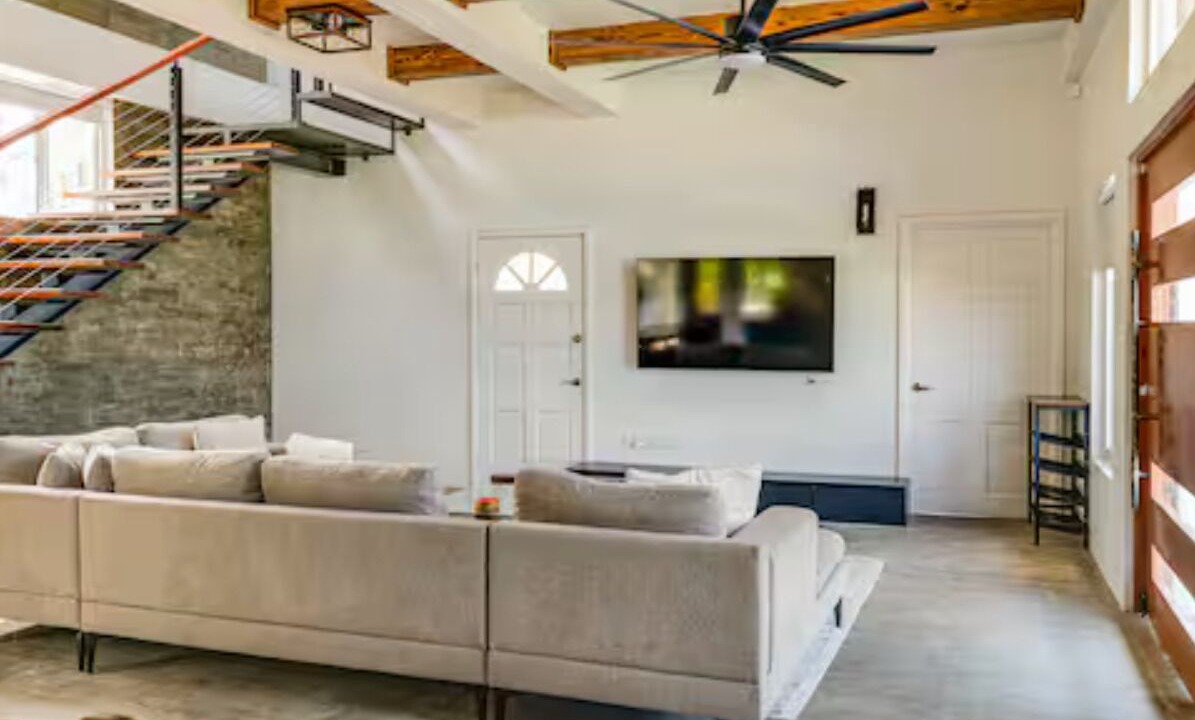 Photo of Livingroom in Anse La Raye