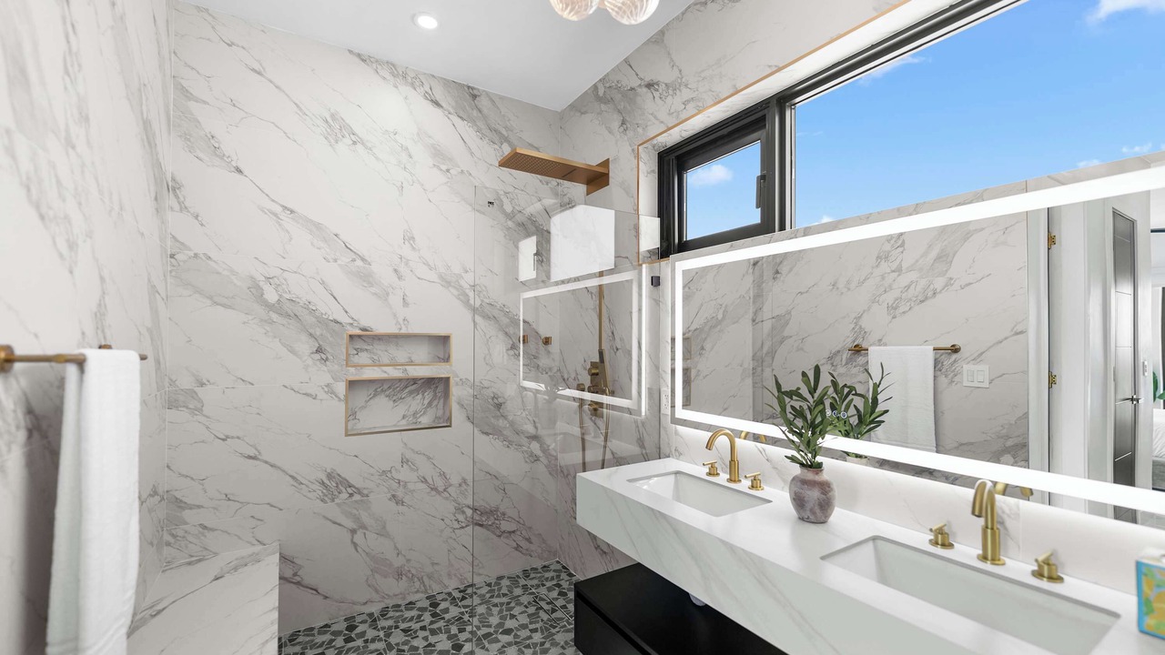 Photo of Bathroom in Long Bay Hills