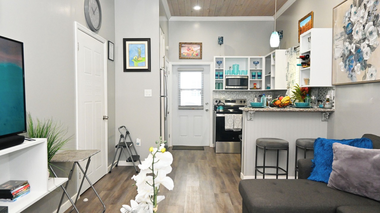 Photo of Livingroom in North Palmetto Point