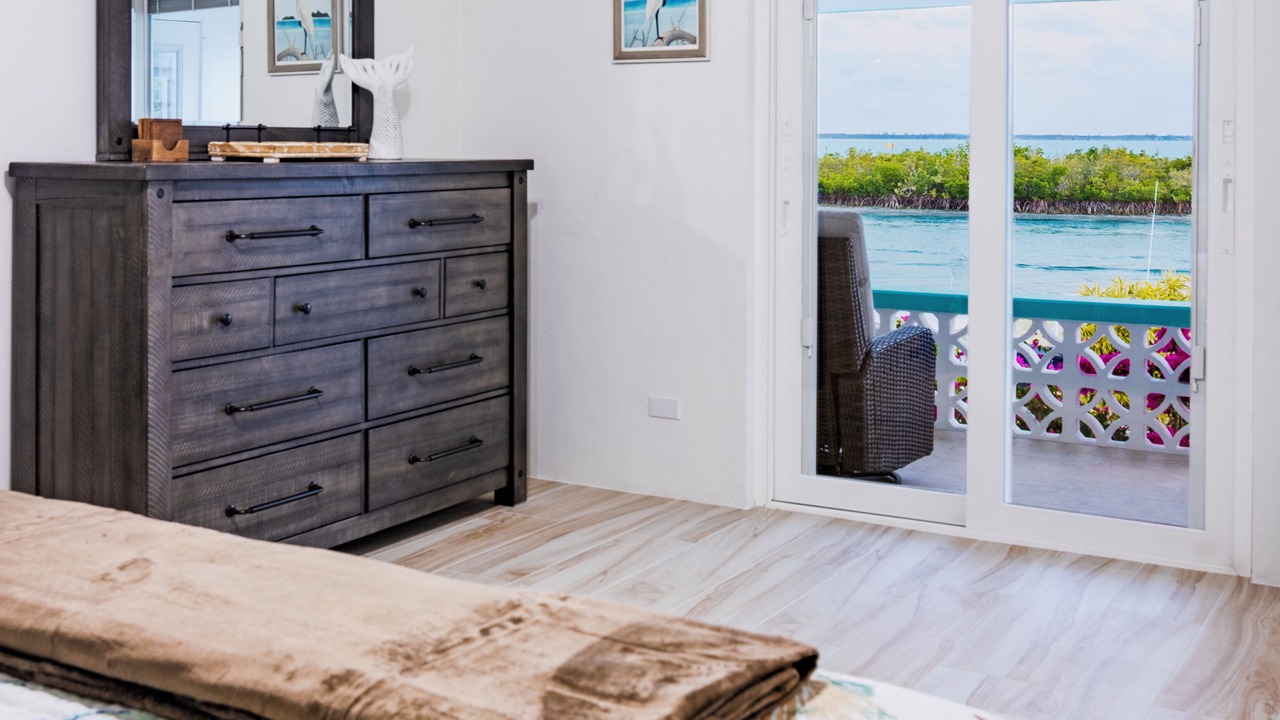 Photo of Bedroom in Spanish Wells
