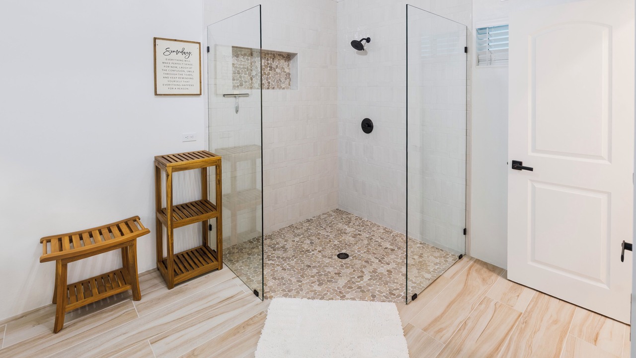 Photo of Bedroom in Spanish Wells