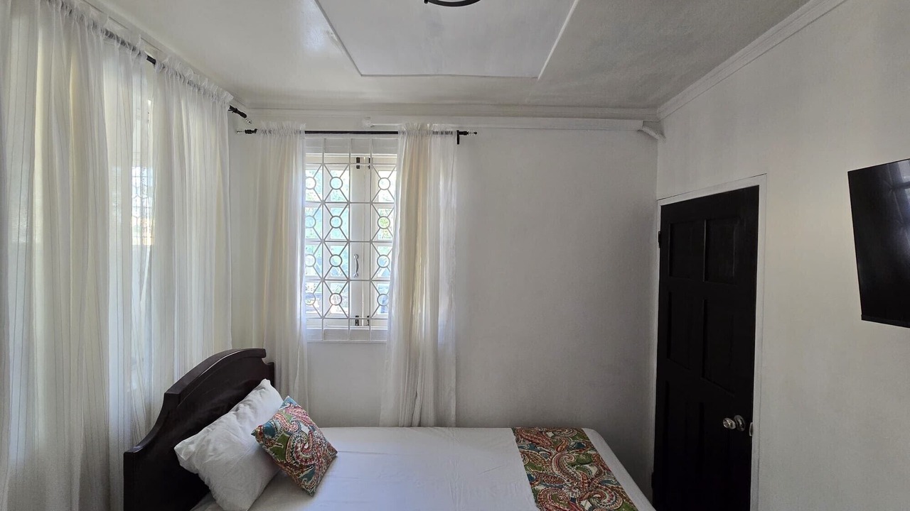 Photo of Bedroom in Mango Walk