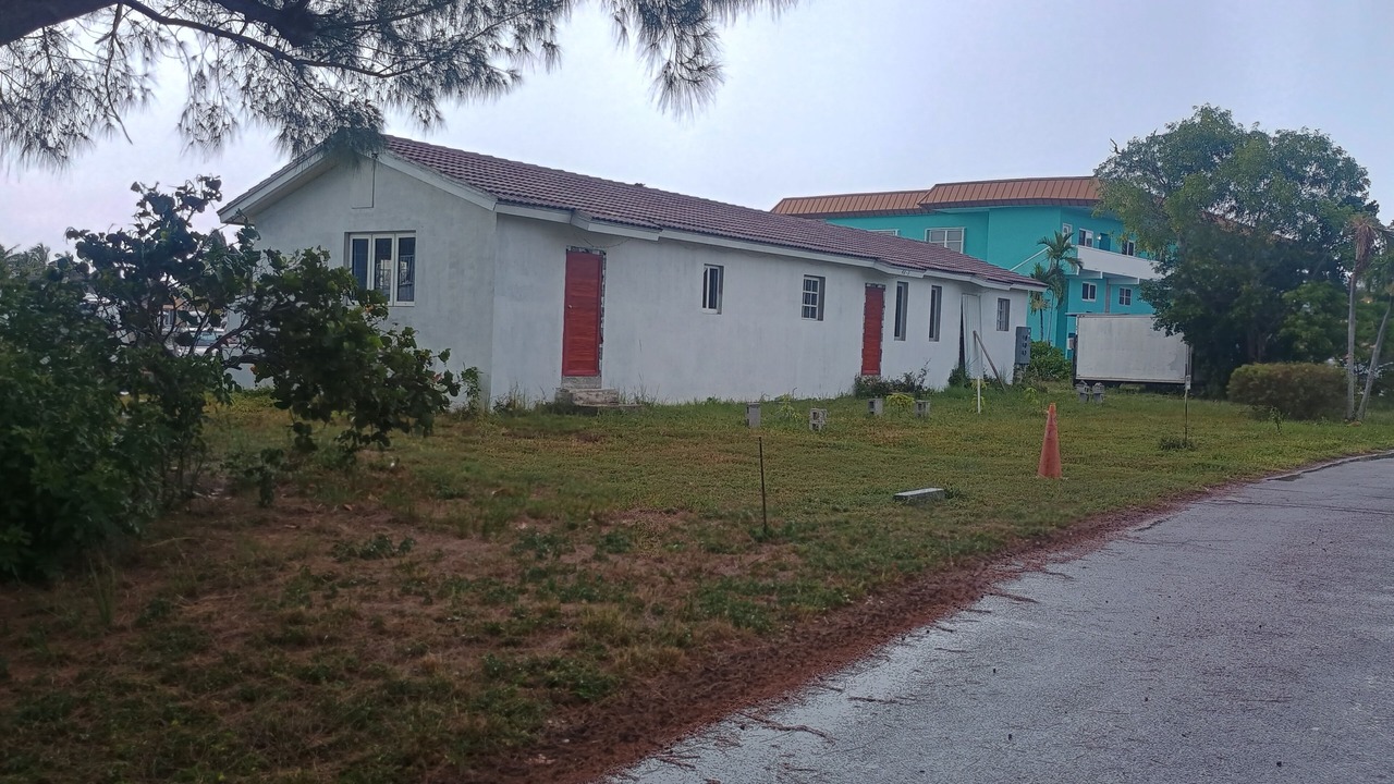 Photo of Outdoor in Bahamia West