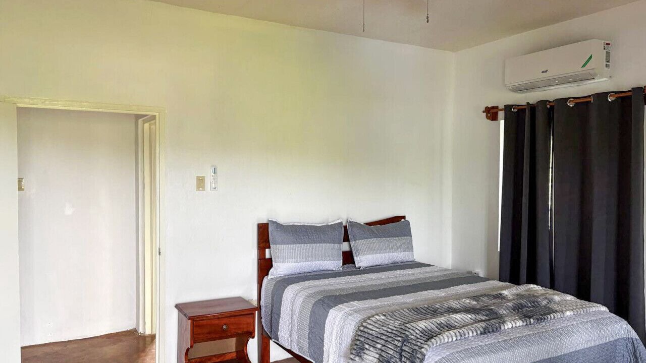 Photo of Bedroom in Drapers