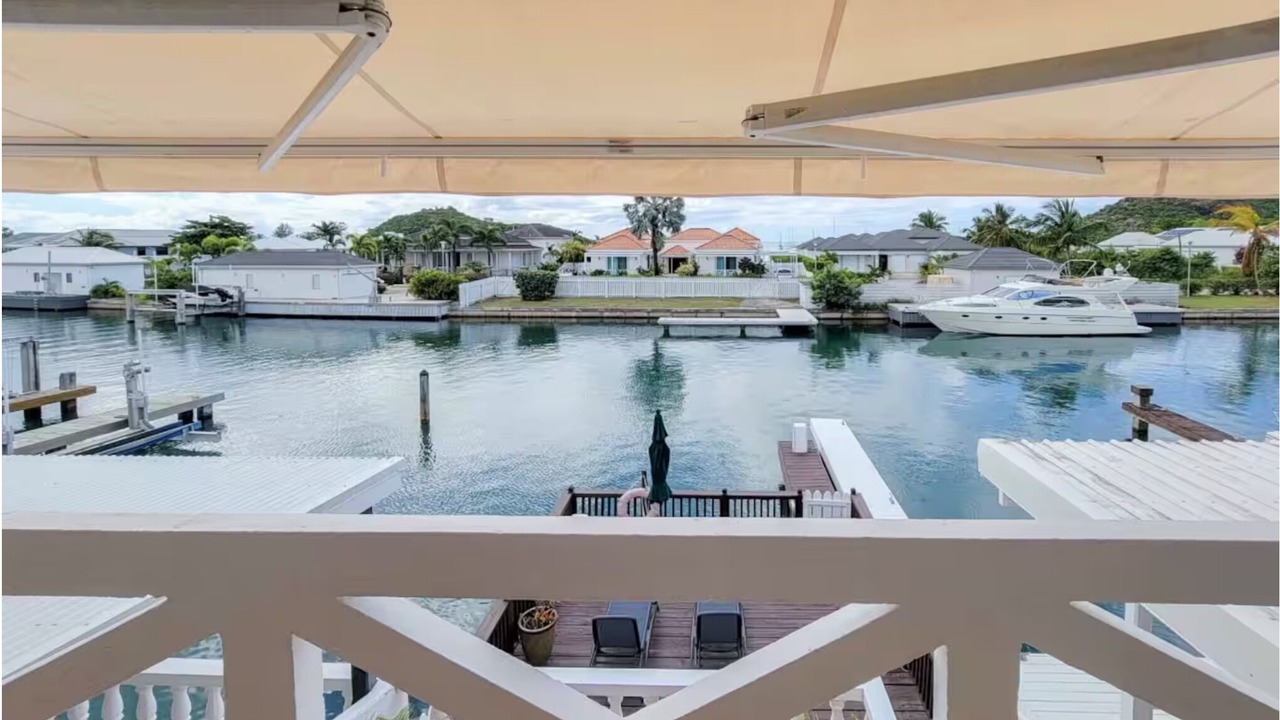 Photo of Patio Balcony in Jolly Harbour
