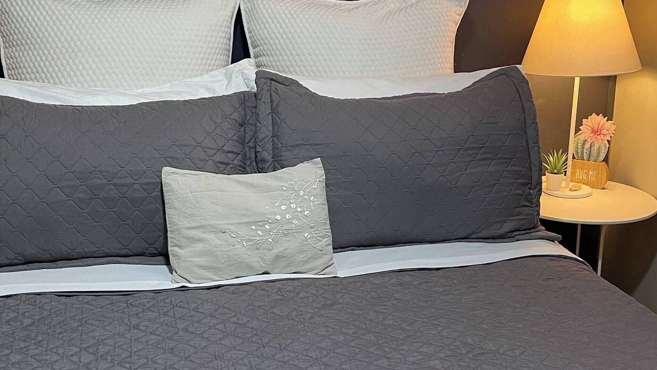 Photo of Bedroom in Alma Rosa