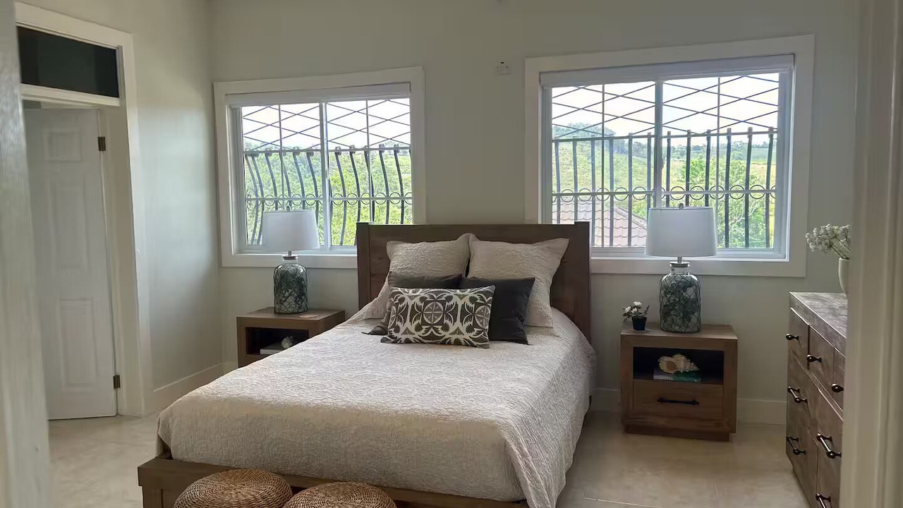 Photo of Bedroom in Stewart Town