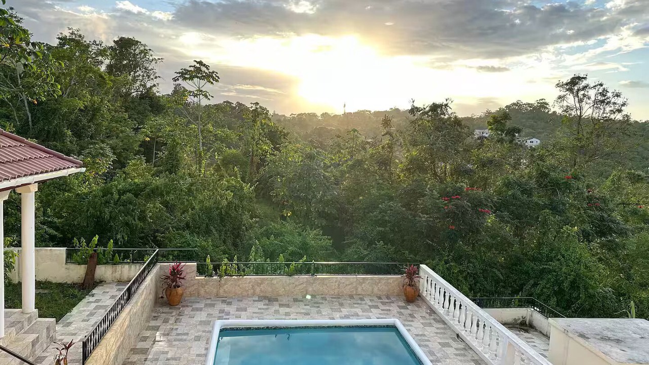 Photo of Outdoor in Stewart Town