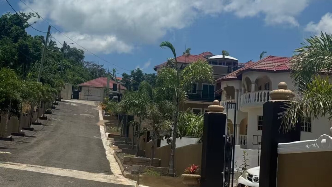 Photo of Outdoor in Stewart Town