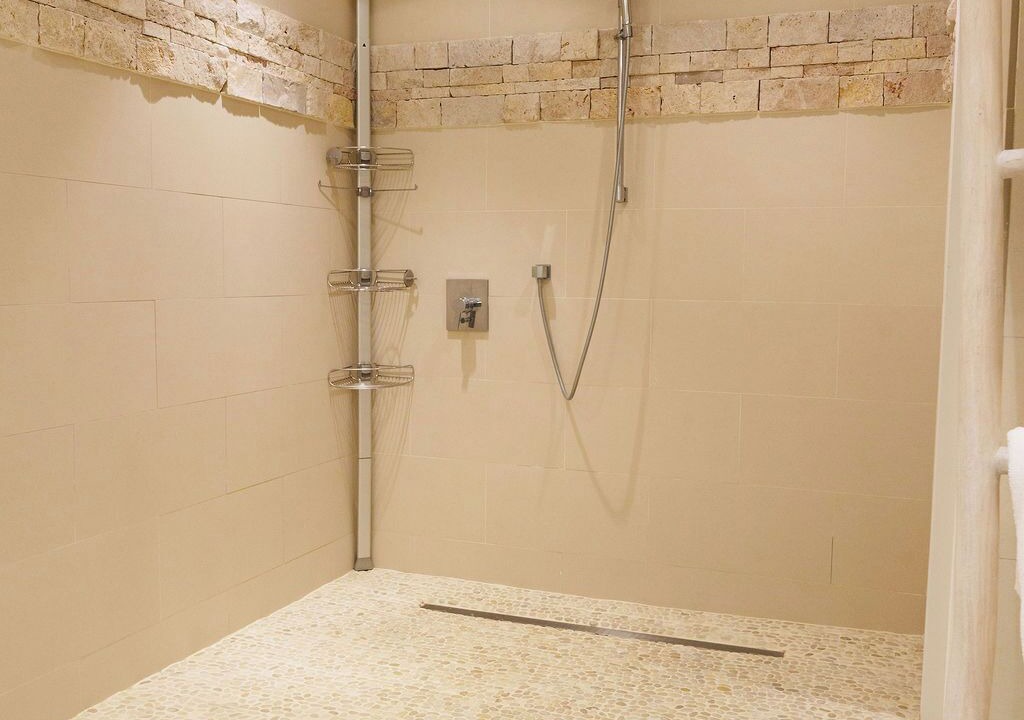 Photo of Bathroom in Herreras