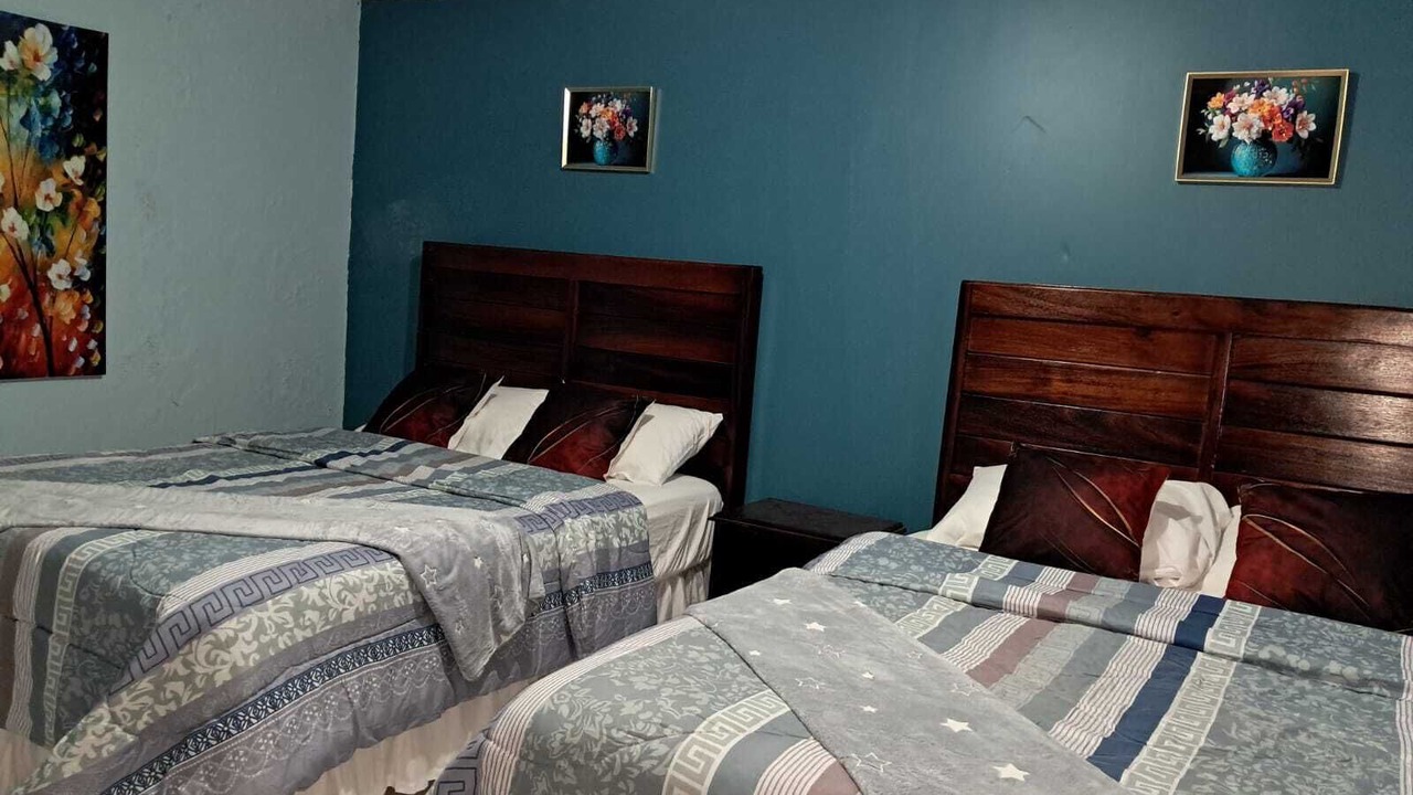 Photo of Bedroom in Spanish Town