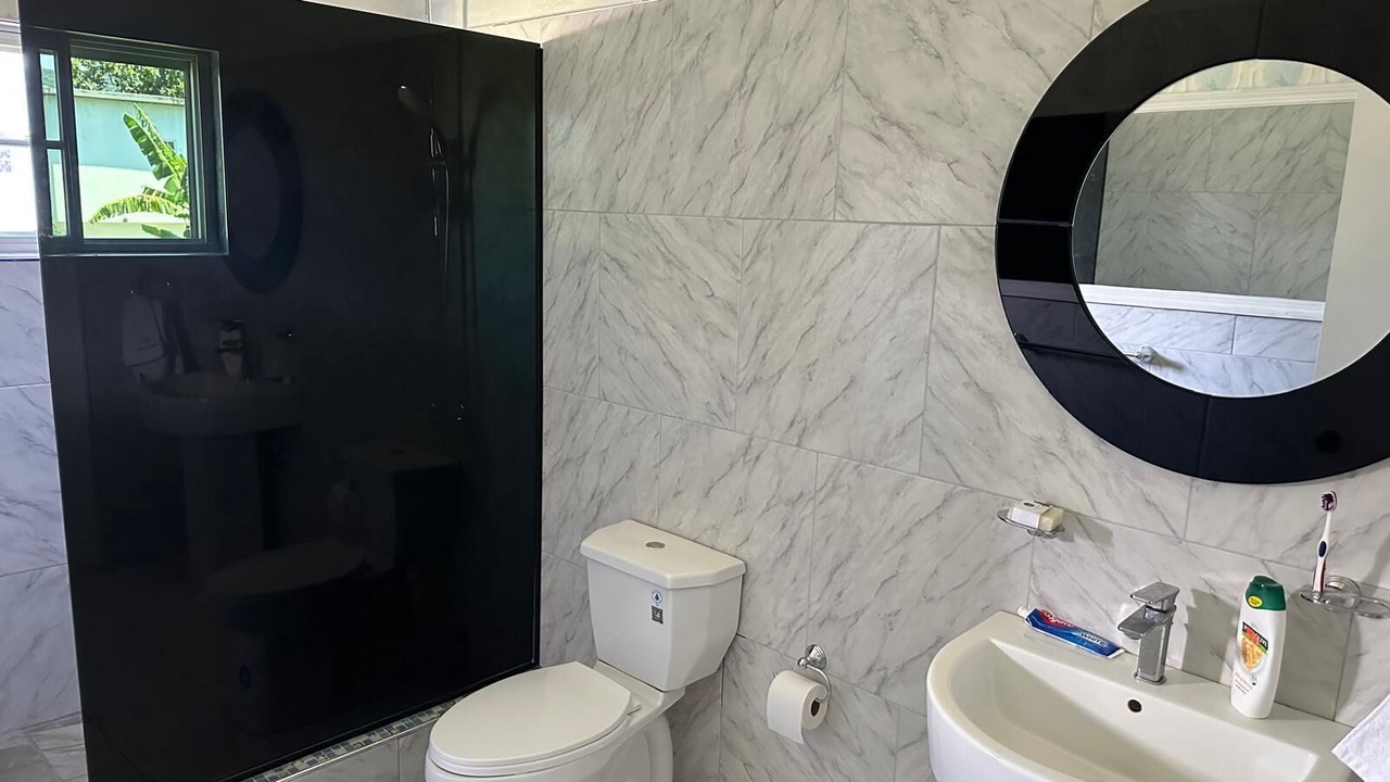 Photo of Bathroom in Runaway Bay