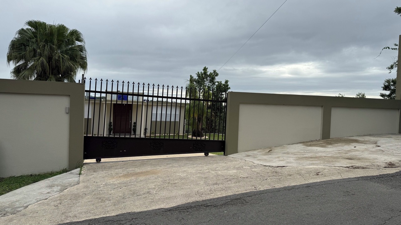Photo of Outdoor in Guzman Abajo
